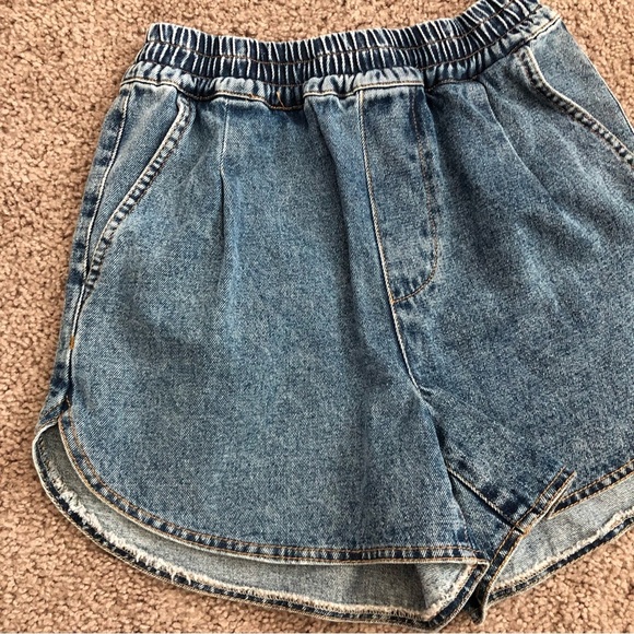 Vera Moda Denim High Waist Pull-On Shorts XS - Picture 2 of 9